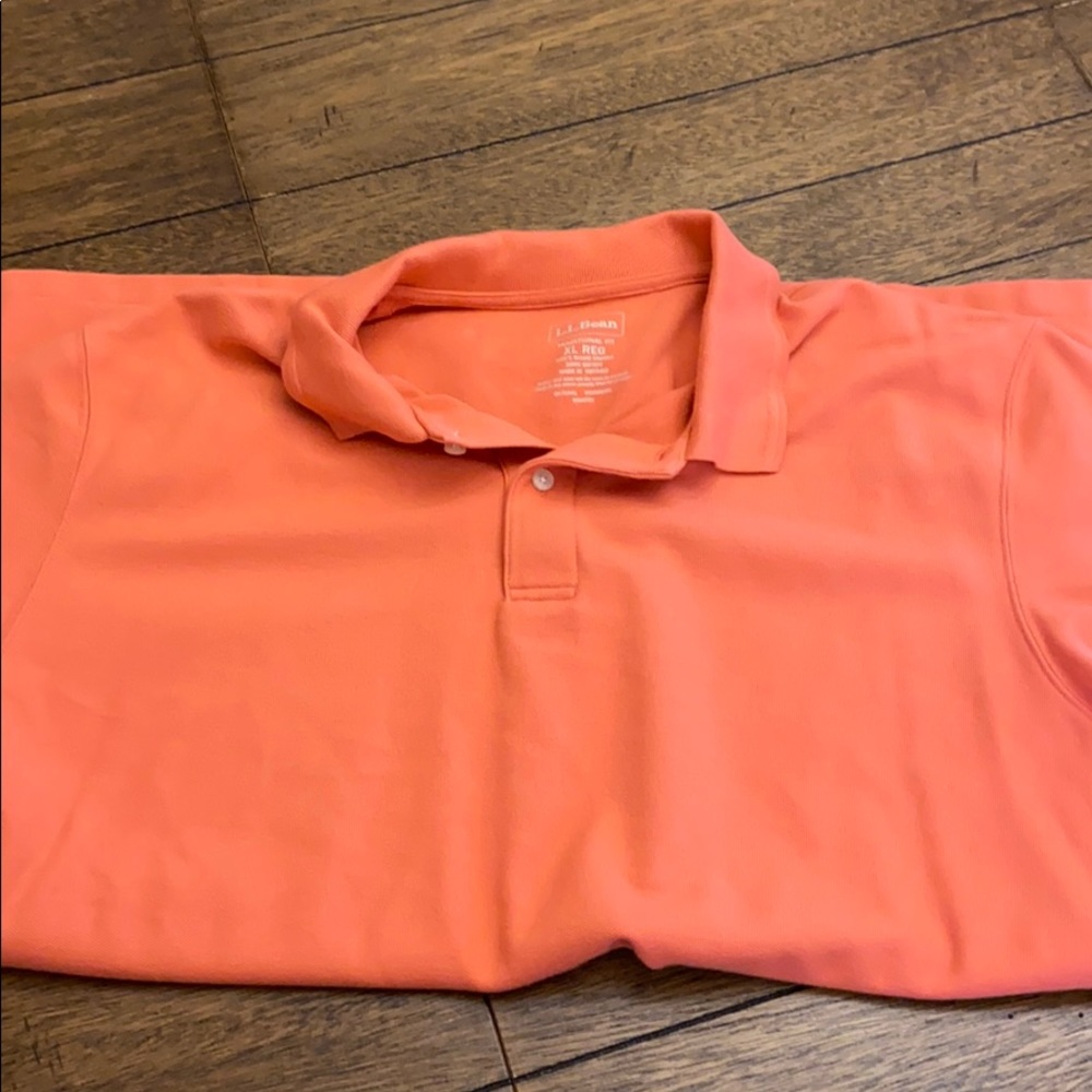 LL Bean short sleeve extra large shirt
